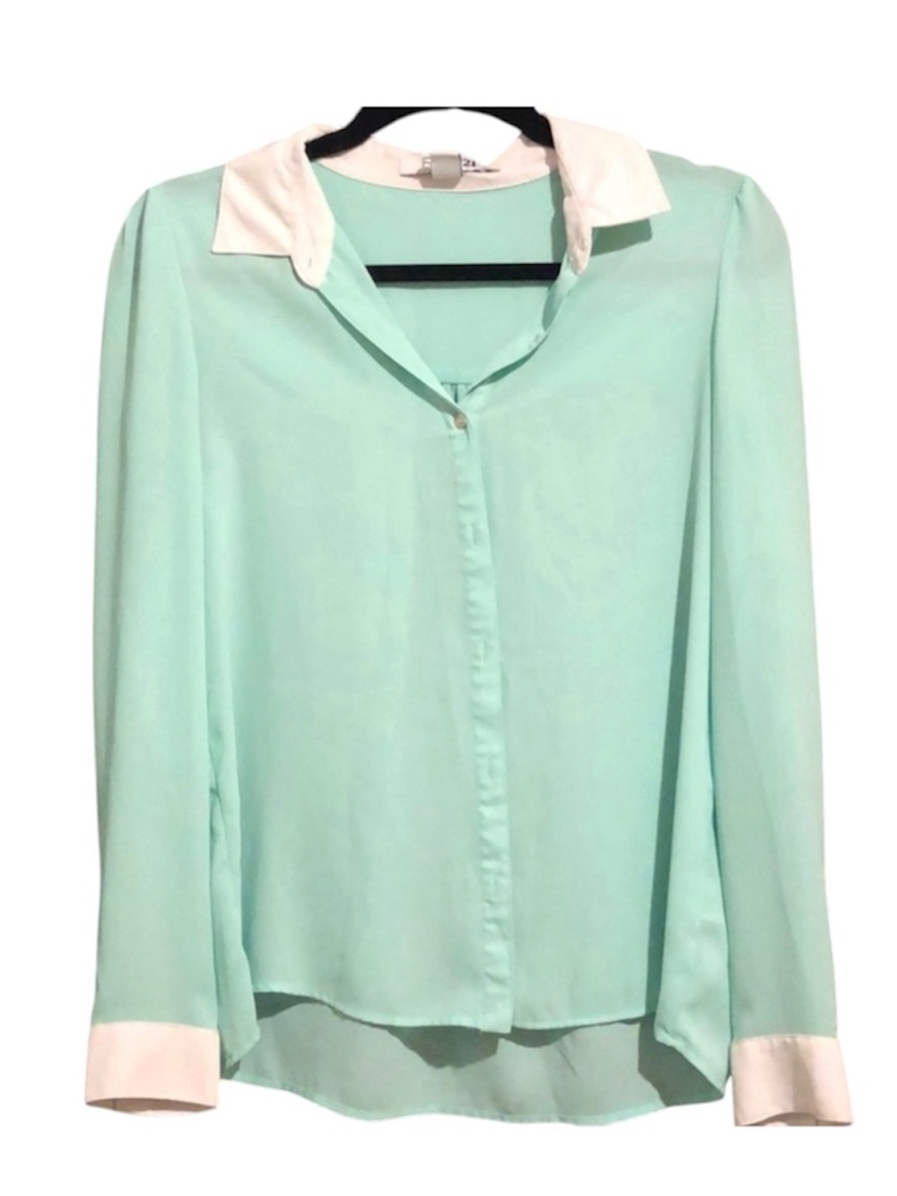 Forever 21 Mint Green and White Collared Button-Up Blouse